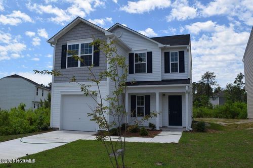 201 Bungalow Rd, Holly Ridge, NC, 28445-8032 | Card Image