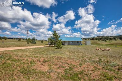 17 Garfield Circle, House other with 3 bedrooms, 1 bathrooms and 2 parking in Florissant CO | Image 2