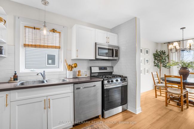 336 Trillium Cir, House other with 3 bedrooms, 2 bathrooms and 4 parking in Wendover ON | Image 12