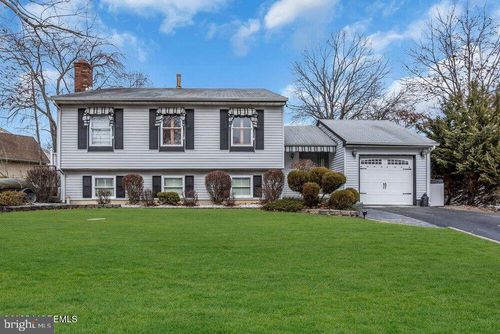 165 Jodie Rd, Manchester, NJ, 08759-6005 | Card Image
