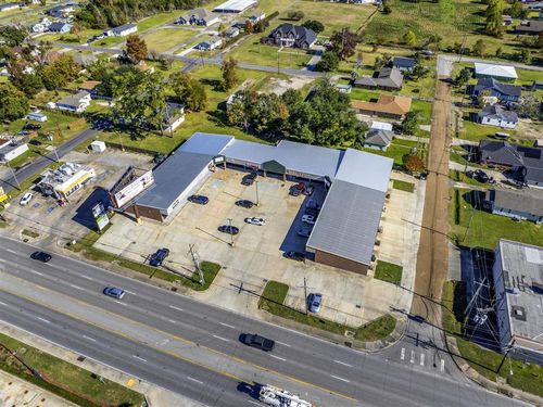 1200 N Martin Luther King Hwy, Lake Charles, LA, 70615 | Card Image