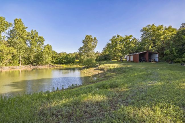906 County Road 2770, House other with 3 bedrooms, 3 bathrooms and null parking in Honey Grove TX | Image 4