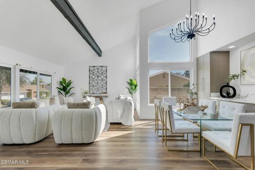 816 Pamela Wood St, Newbury Park, CA, 91320-4156 | Card Image