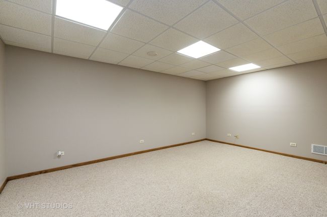 10901 Michigan Dr, House other with 4 bedrooms, 4 bathrooms and 3 parking in Spring Grove IL | Image 15