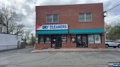 351 Main Ave, Wallington, NJ, 07057-1649 | Card Image