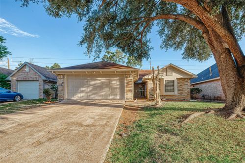 15638 Schumann Ln, Houston, TX, 77083-5450 | Card Image