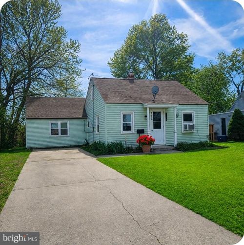 374 Manor Ave, Carneys Point, NJ, 08069-2903 | Card Image