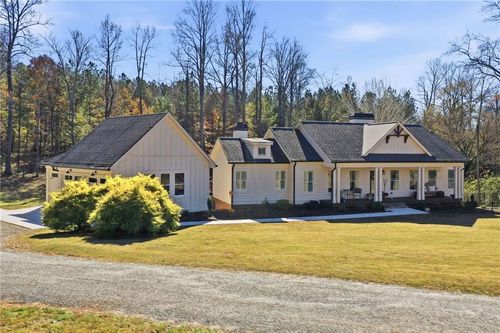 735 Sardis Cir, Canton, GA, 30114-4916 | Card Image