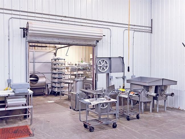 processing area and grinders | Image 11
