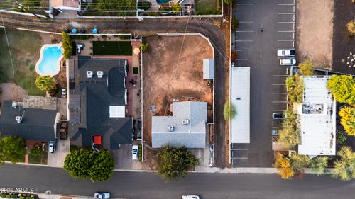 3946 E Meadowbrook Ave, Phoenix, AZ, 85018-3608 | Card Image