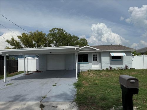 13314 Lisa Dr, HUDSON, FL, 34667-7627 | Card Image