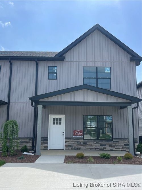 13-3511 Arbor Crossing Way, Jeffersonville, IN, 47130-1409 | Card Image