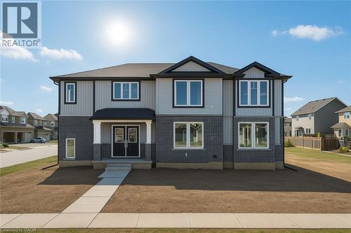 130 Maple St, Drayton, ON, N0G1P0 | Card Image