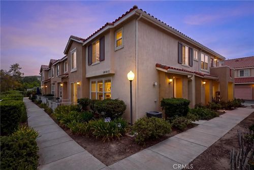 6808-18012 Flynn Dr, Canyon Country, CA, 91387-8116 | Card Image