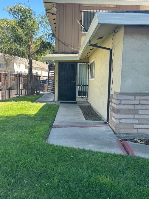 2-510 E Bianchi Rd, Stockton, CA, 95207-7780 | Card Image