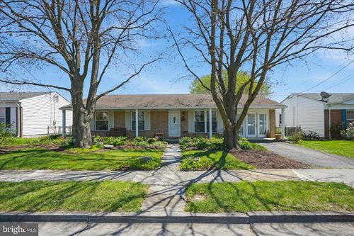 624 Butler Ave, WINCHESTER, VA, 22601-5303 | Card Image