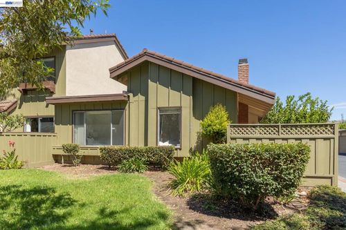 808 N Jackson Ave, San Jose, CA, 95133-1223 | Card Image