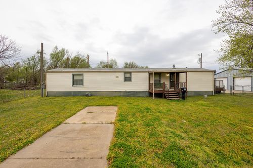 1635 S Vine St, Wichita, KS, 67213-3562 | Card Image