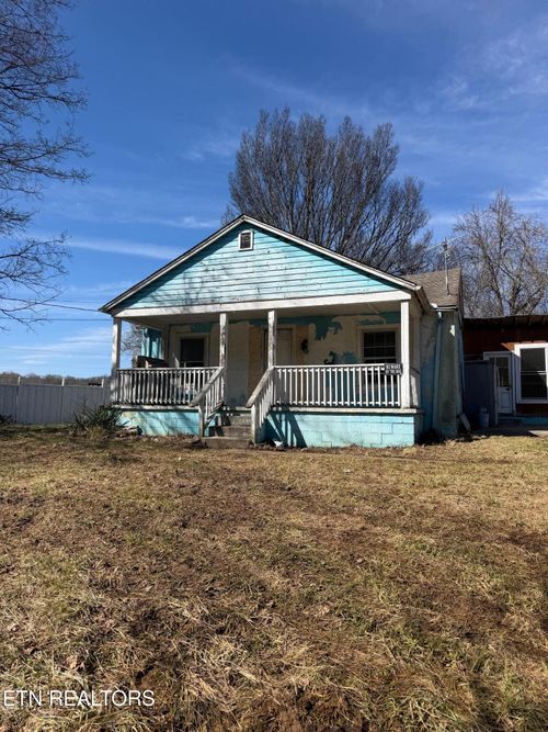 605 Kimberlin Heights Rd, Kimberlin Heights, TN, 37920-8948 | Card Image