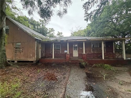 2004 Magnolia Lane, Mobile, AL, 36605 | Card Image
