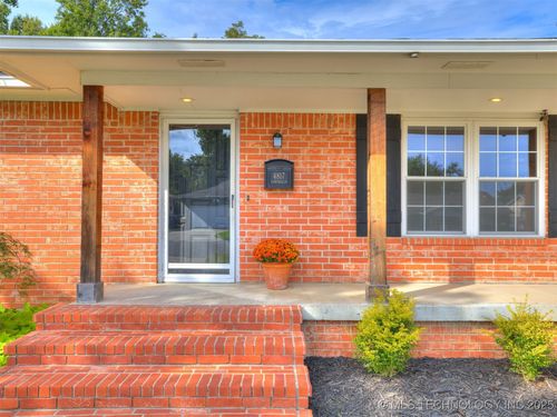 4817 E 25th Pl, Tulsa, OK, 74114-4817 | Card Image