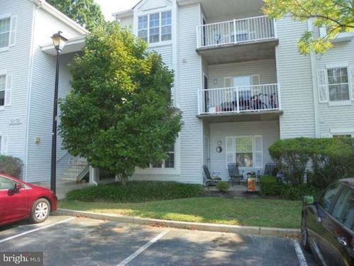 506-506 Ashton Ln, NEW CASTLE, DE, 19720-3959 | Card Image