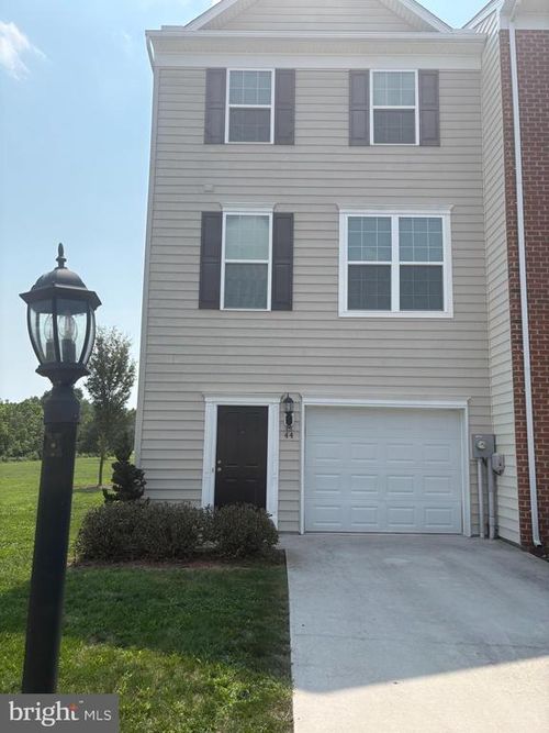 44 Winslow Ct, GETTYSBURG, PA, 17325-5200 | Card Image