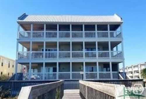 2-1 Center St, Tybee Island, GA, 31328-8988 | Card Image