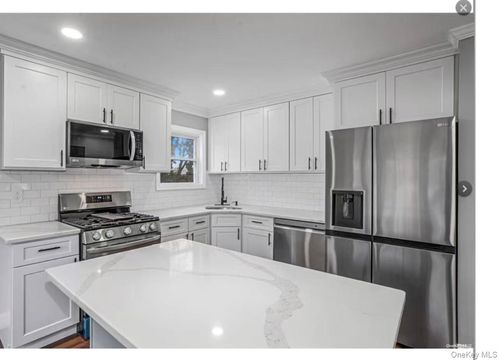 92 Ruland Rd, Selden, NY, 11784-1741 | Card Image