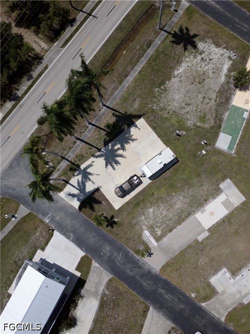 106 Maple Ln, FORT MYERS, FL, 33908-3010 | Card Image