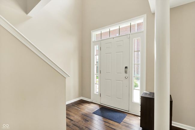 73 11 Th St Nw, Condo with 3 bedrooms, 3 bathrooms and null parking in Carmel IN | Image 4