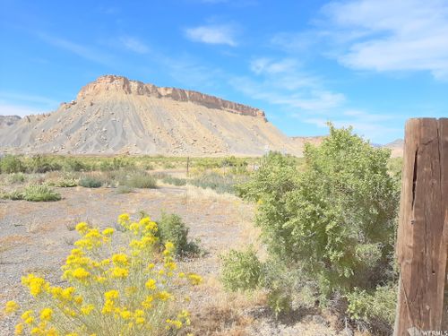 250 Thompson Canyon Rd, Thompson, UT, 84540 | Card Image