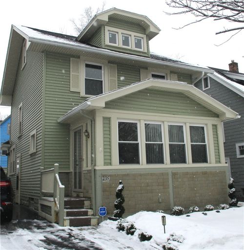 235 Ernst St, Rochester, NY, 14621-3829 | Card Image
