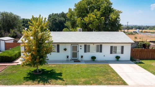 537 Crawford Ln, Palisade, CO, 81526-9785 | Card Image
