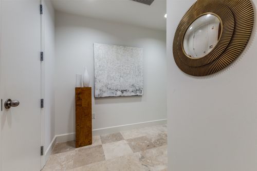 apt-1004-1505 Elm St, Dallas, TX, 75201-3524 | Card Image