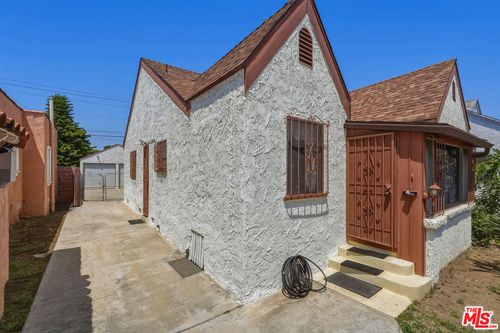 7819 Dalton Ave, LOS ANGELES, CA, 90047-2852 | Card Image