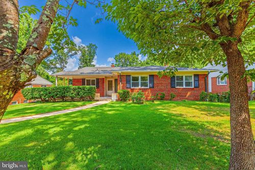 3215 Brooklawn Ter, Chevy Chase, MD, 20815-3936 | Card Image