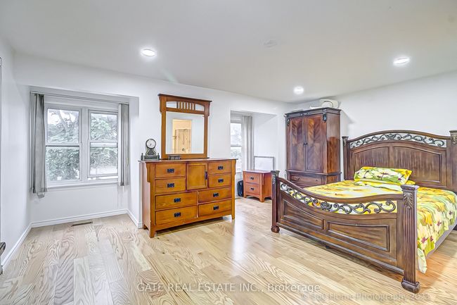23 Greenwich Cir, Condo with 4 bedrooms, 3 bathrooms and 2 parking in Brampton ON | Image 7