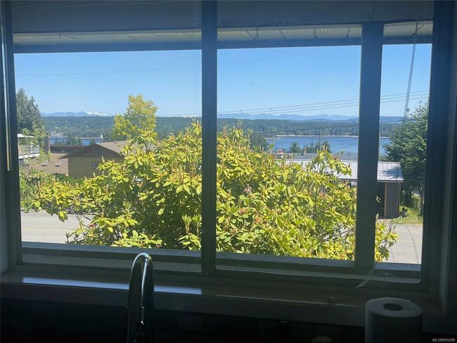 416 Parkhill Terr, House other with 5 bedrooms, 3 bathrooms and 8 parking in Ladysmith BC | Image 10