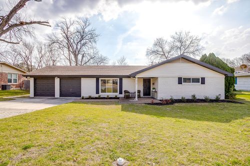 6917 Overhill Rd, Fort Worth, TX, 76116-8050 | Card Image