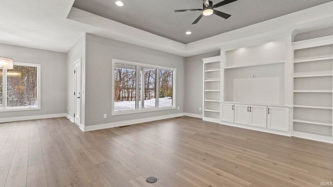 17810 Tullymore Ln, Condo with 3 bedrooms, 2 bathrooms and null parking in Leo IN | Image 10