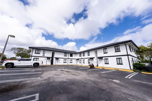 7-3417 Nw 22nd Ave, Miami, FL, 33142 | Card Image