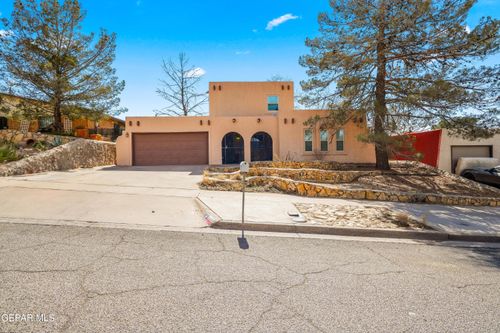 220 Flynn Drive, El Paso, TX, 79932 | Card Image