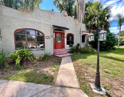 2100 Sheridan Road, House other with 2 bedrooms, 1 bathrooms and null parking in Mount Dora FL | Image 2