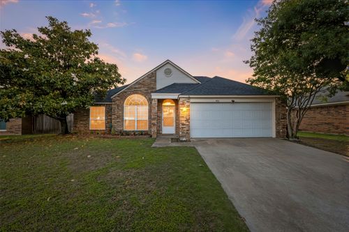 905 Park Place Blvd, Midlothian, TX, 76065-5192 | Card Image