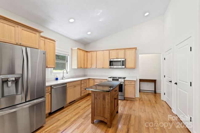 99 Pinecrest Estates Dr, House other with 3 bedrooms, 2 bathrooms and null parking in Flat Rock NC | Image 12