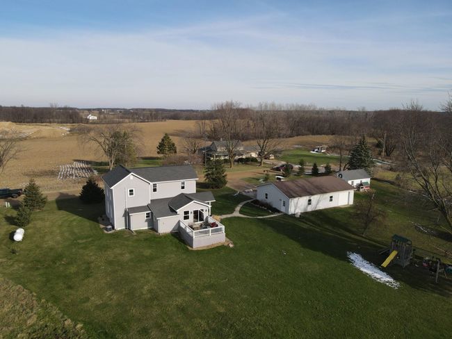 Aerial of Rear | Image 35