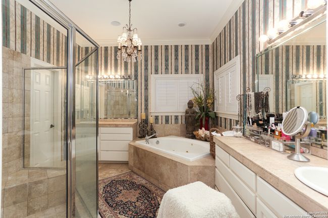 136 Falling Water Dr, House other with 3 bedrooms, 3 bathrooms and null parking in Spring Branch TX | Image 26
