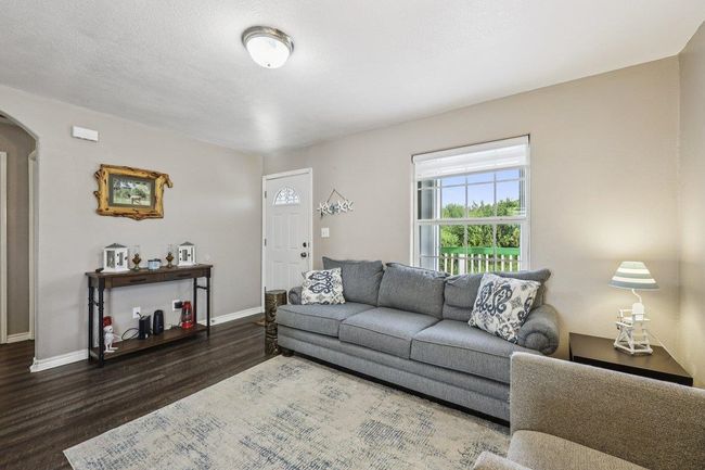 ON - 4927 Quinn St, House other with 2 bedrooms, 1 bathrooms and null parking in Port Arthur TX | Image 7