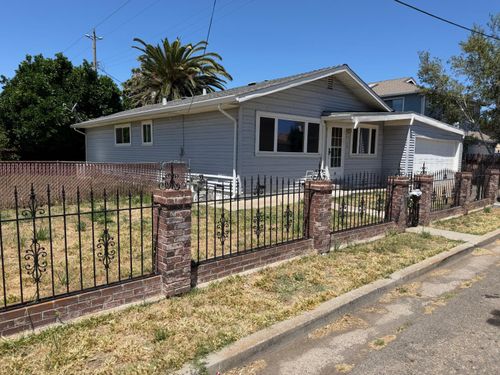 10 G St, Isleton, CA, 95641-7023 | Card Image